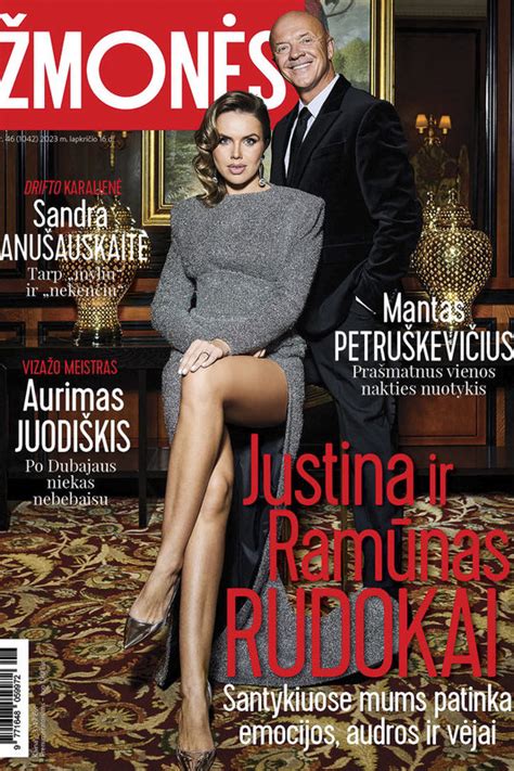 Ramūnas Rudokas su žmona Justina ir sūnumis