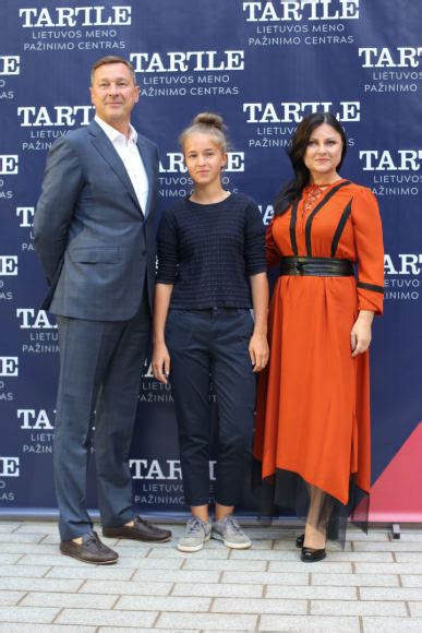 Artūras ir Agnė Zuokai su vaikais