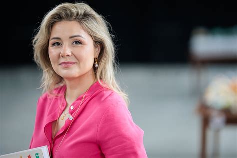 Nėščia Beata Nicholson