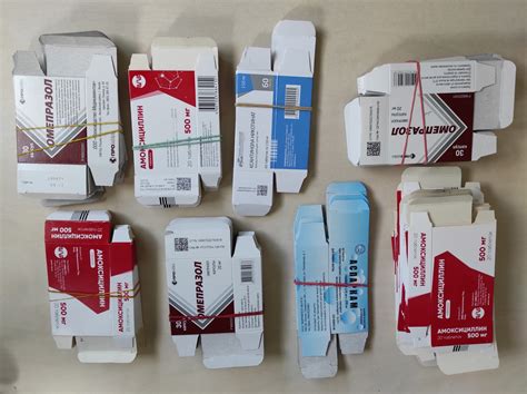 vaistų pakuotės su draudžiamuoju ženklu