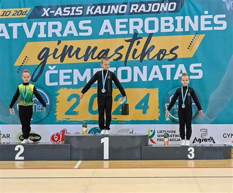 Aerobinės gimnastikos treniruotė Kretingoje