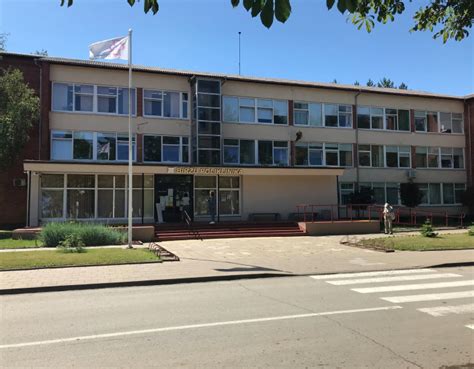 Biržų rajono poliklinikos pastatas