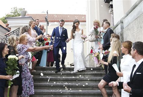 Vestuvių ceremonijos akimirka