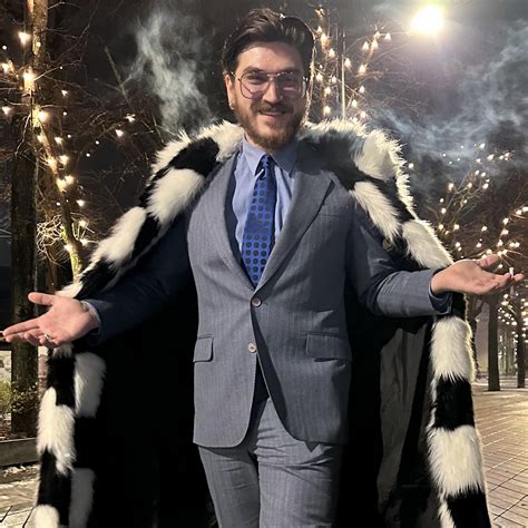 Mokslininkas Wayne'as Szalinski su savo išradimu