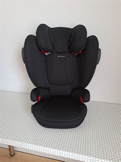 Vaiko automobilinės kėdutės tvirtinimo būdai