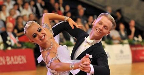 Evaldas Sodeika ir Ieva Žukauskaitė šokio aikštelėje