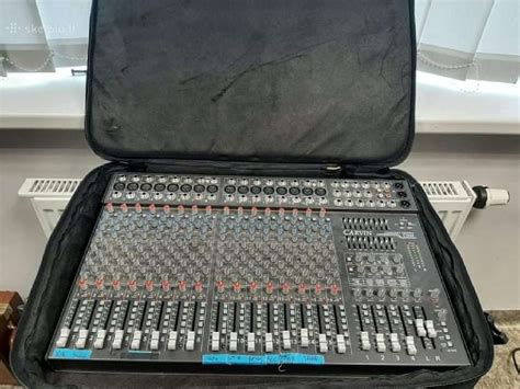 Muzikinė įranga Vaclovo kambaryje