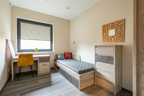 Grupinio gyvenimo namų kiemas