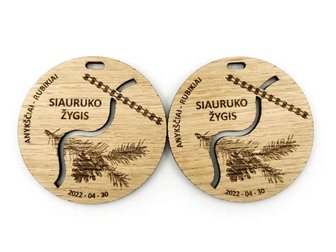 Mediniai medaliai vaikams skirtingoms amžiaus grupėms