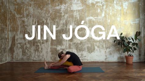 Krūtinės atvėrimo joga poza sėdint