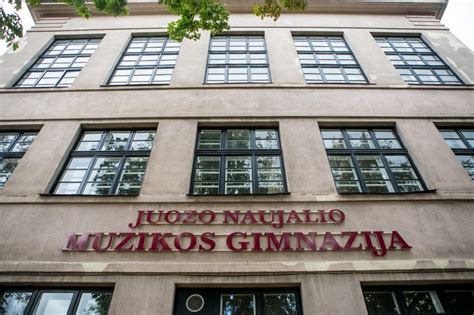 Kauno Juozo Naujalio muzikos gimnazija
